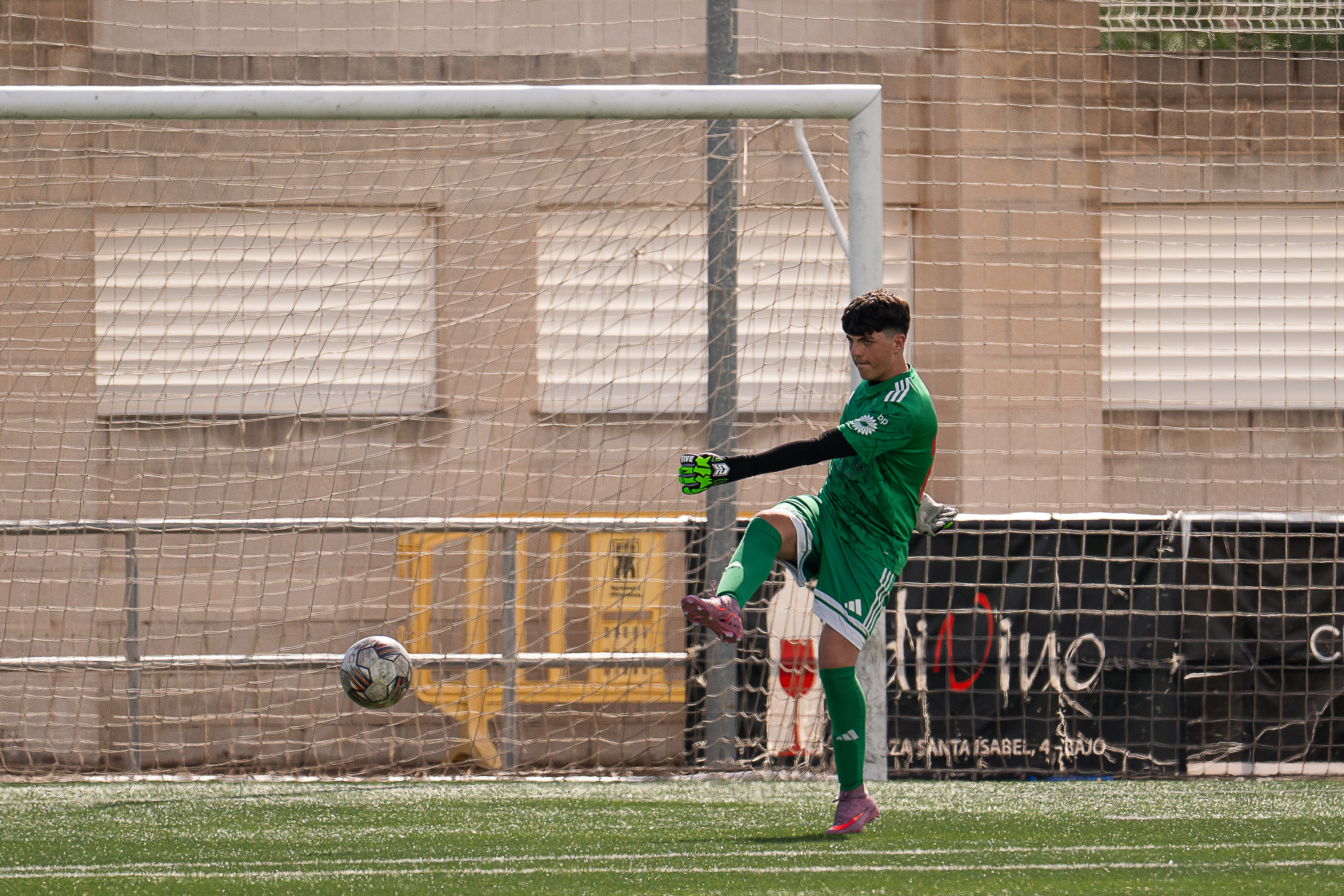 CD Almazora B 2 — 0 Esportiu Vila-real B — 8
